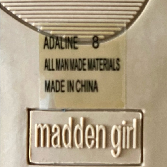 Madden Girl Women’s Brown Floral Sandals Size 8 - Picture 2 of 9